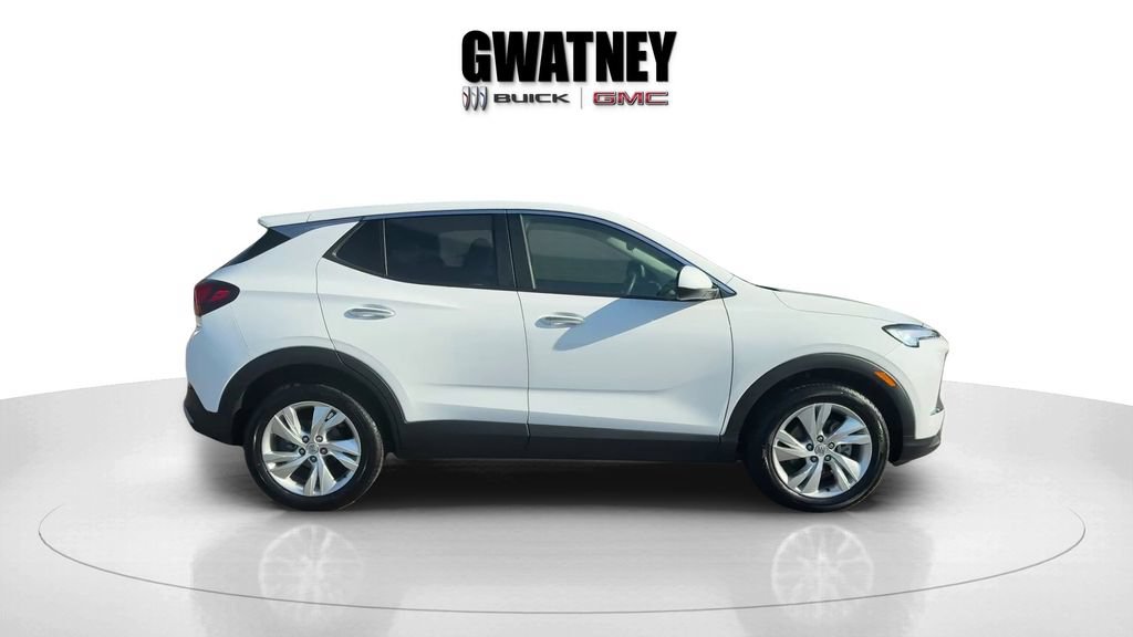 Used 2026 Buick Encore GX Preferred w/ Comfort Package FWD image 2