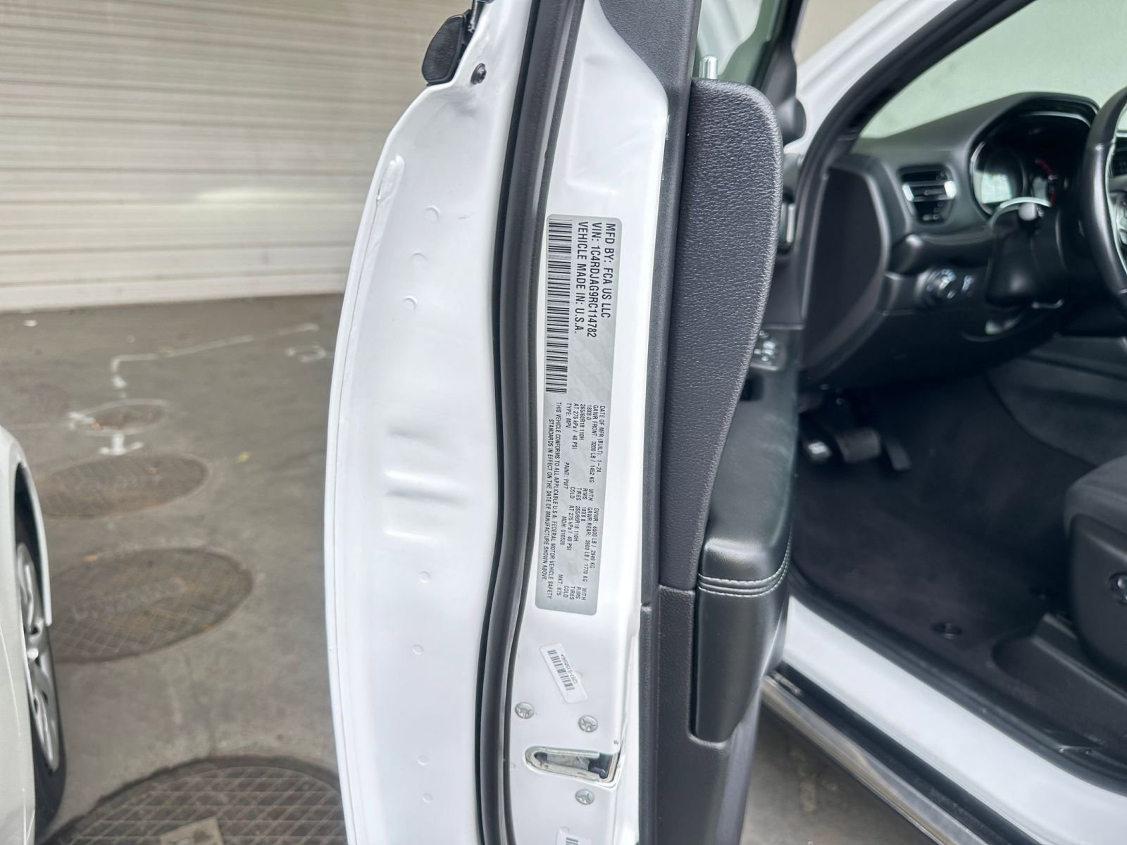 Used 2024 Dodge Durango SXT image 34