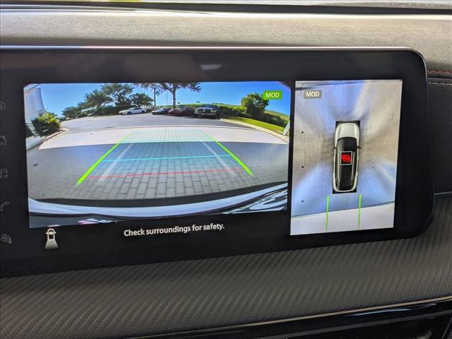 Used 2025 Nissan Kicks SR AWD/4WD image 13