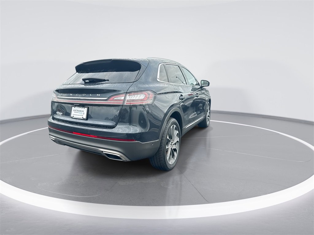 Used 2022 Lincoln Nautilus Reserve image 8