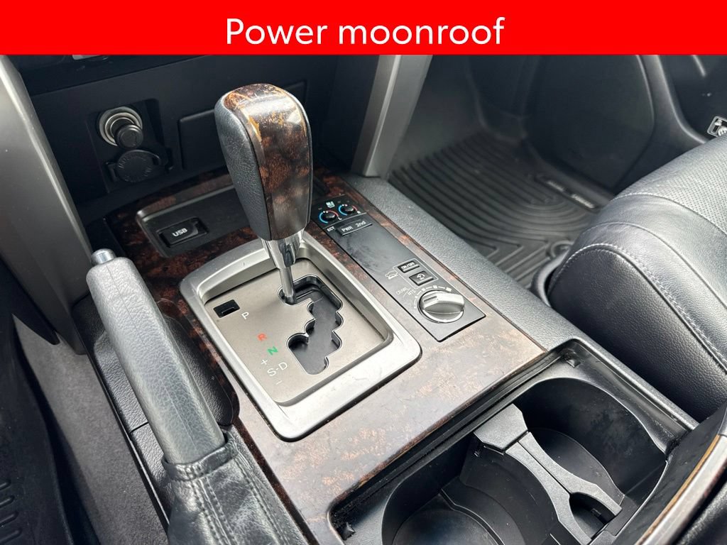 Used 2013 Toyota Land Cruiser AWD/4WD image 7