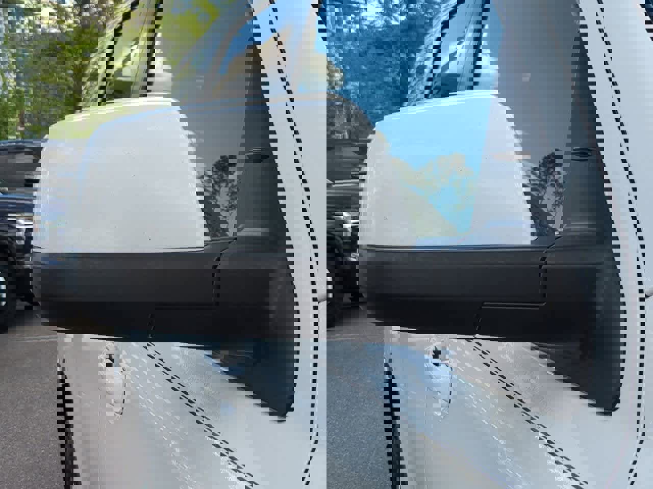 Used 2014 Toyota Sequoia SR5 w/ Premium Package AWD/4WD image 12