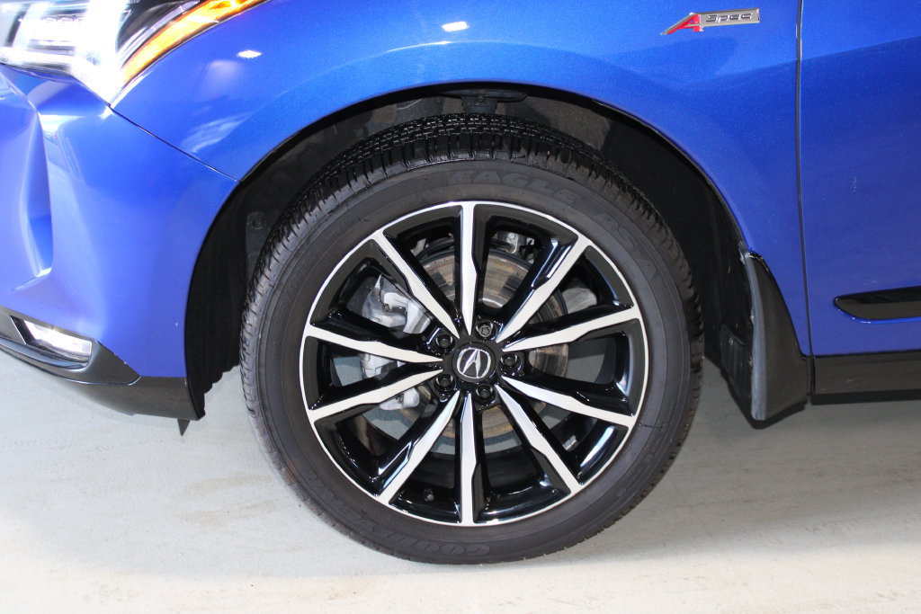 Used 2025 Acura RDX w/ Advance Package AWD/4WD image 4