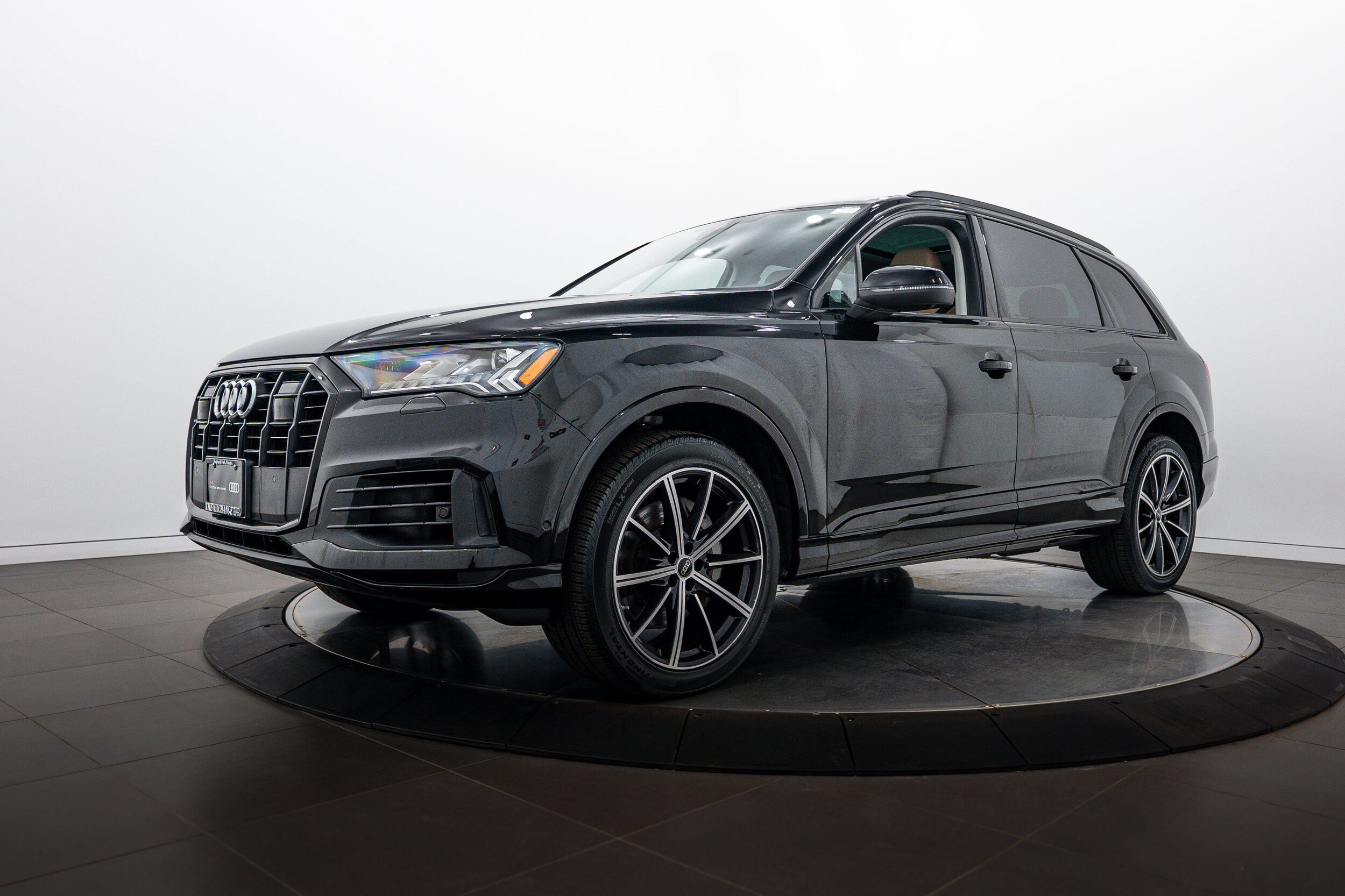 Certified 2024 Audi Q7 3.0T Premium Plus AWD/4WD image 7