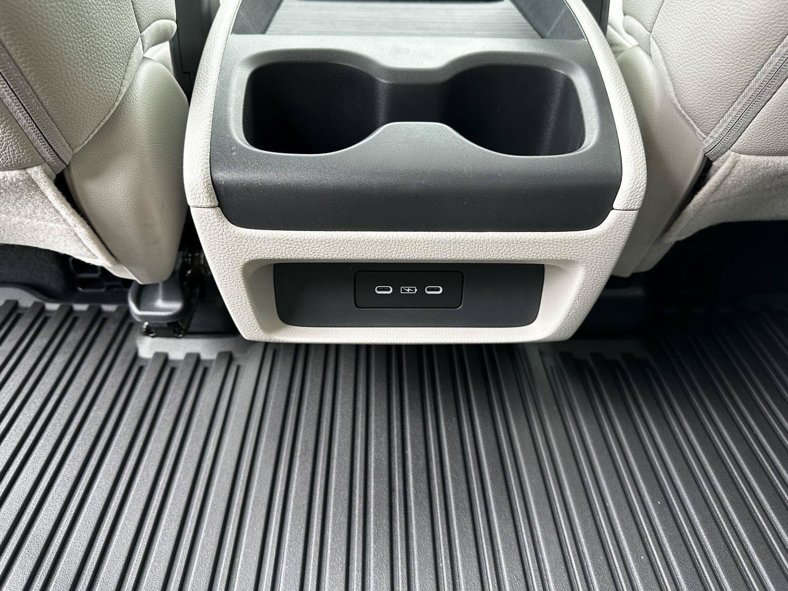 Certified 2026 Honda Odyssey Touring image 23