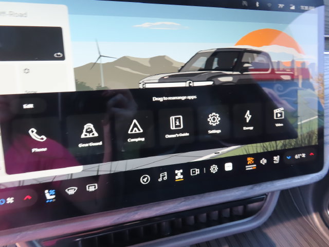 Used 2023 Rivian R1T Adventure Dual AWD/4WD image 23