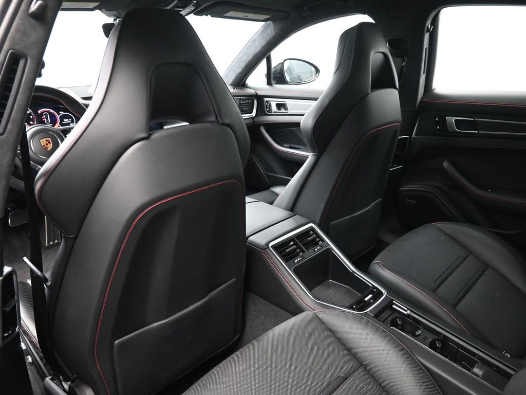 Certified 2019 Porsche Panamera GTS image 10