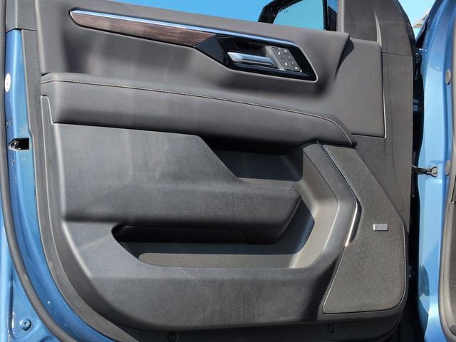 New 2026 Chevrolet Suburban Premier image 20