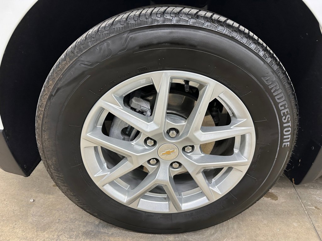 Certified 2024 Chevrolet Equinox LT image 38