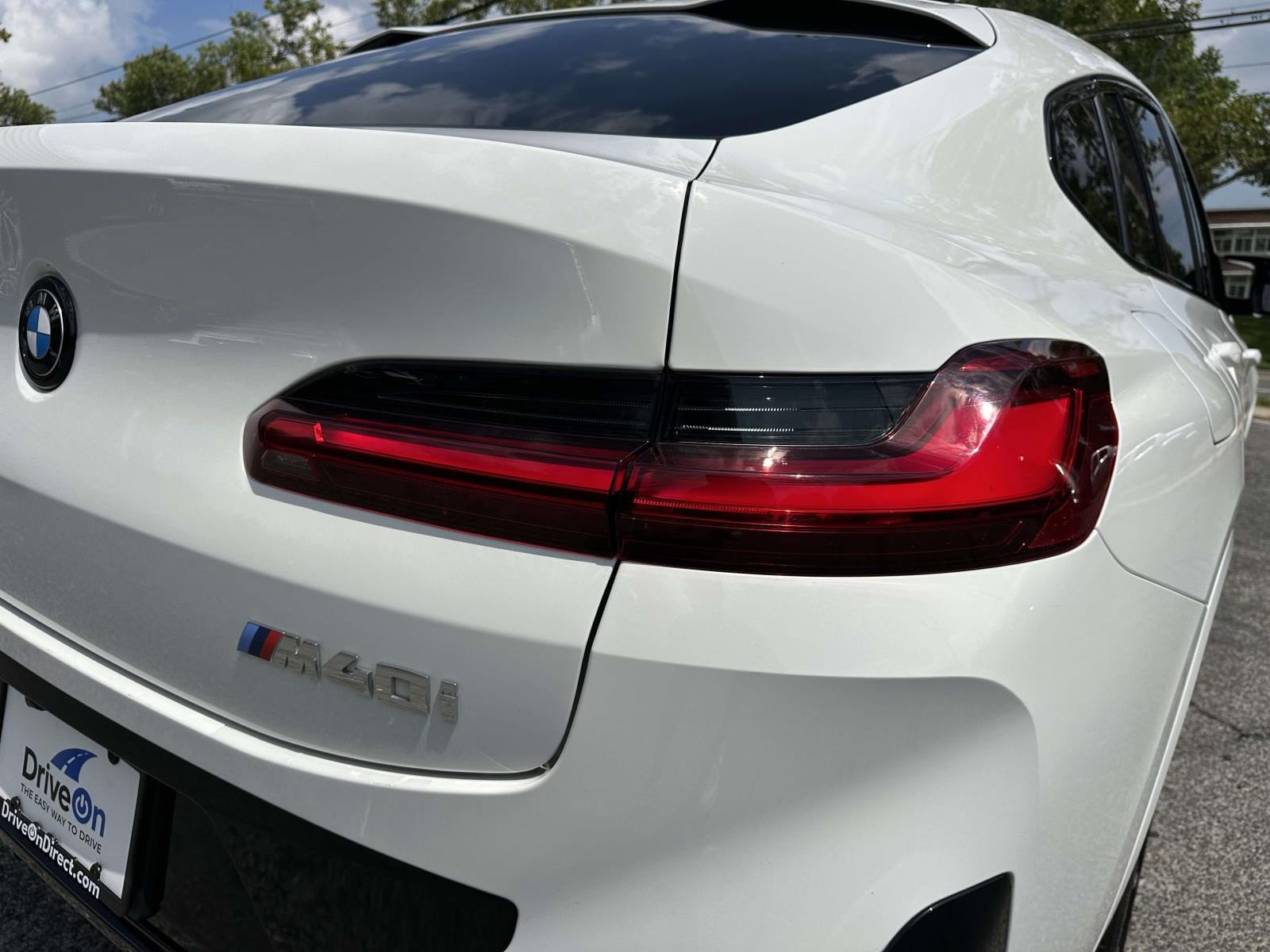 Used 2024 BMW X4 M40i w/ Premium Package AWD/4WD image 11