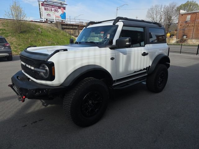 Used 2022 Ford Bronco Wildtrak image 5