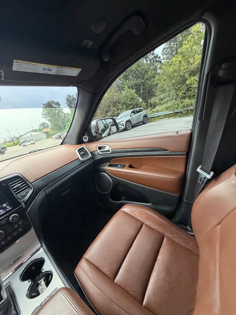 Certified 2020 Jeep Grand Cherokee Summit AWD/4WD image 16