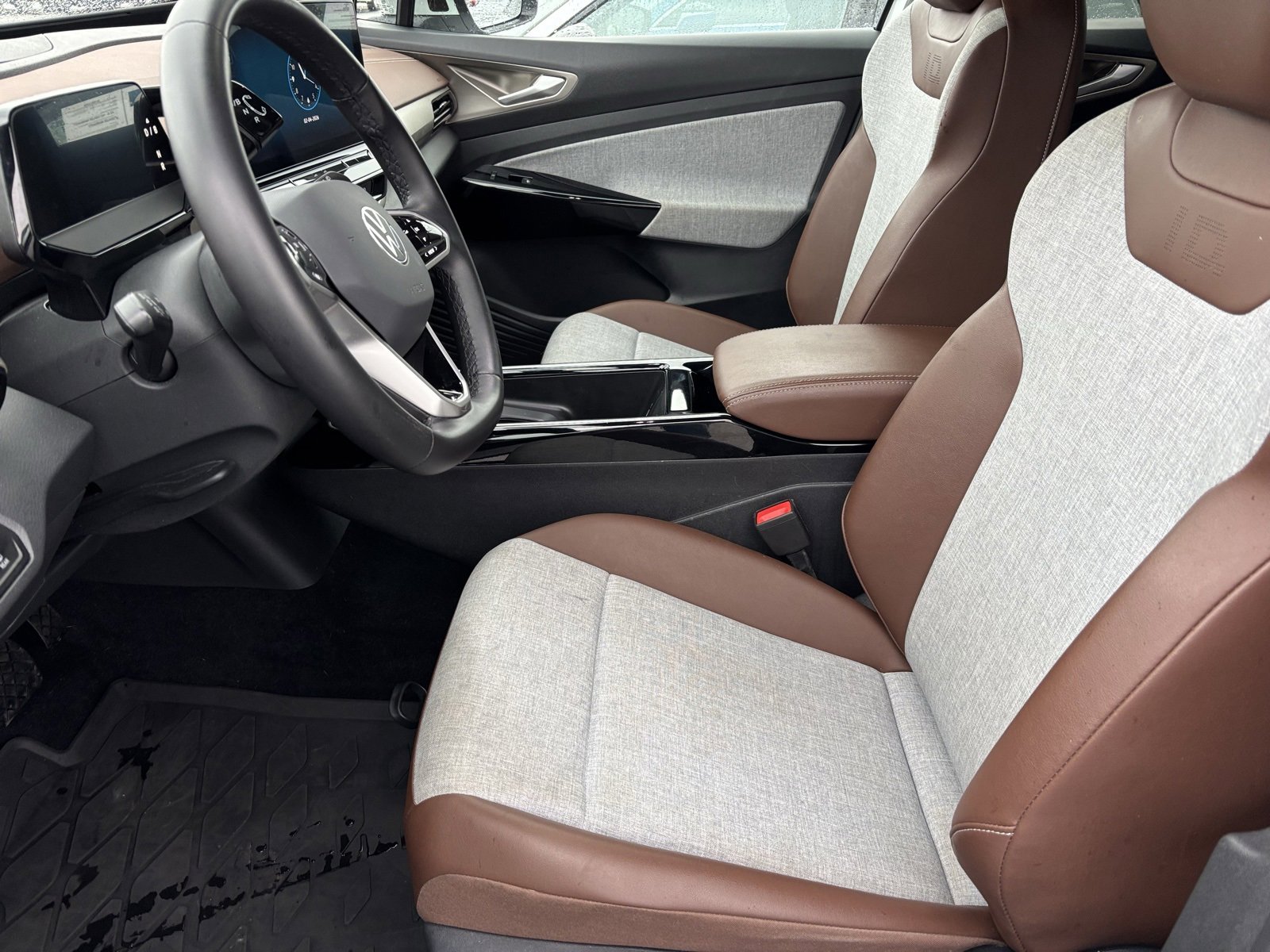 Used 2023 Volkswagen ID.4 Pro image 18