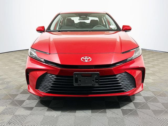 Certified 2025 Toyota Camry LE image 3