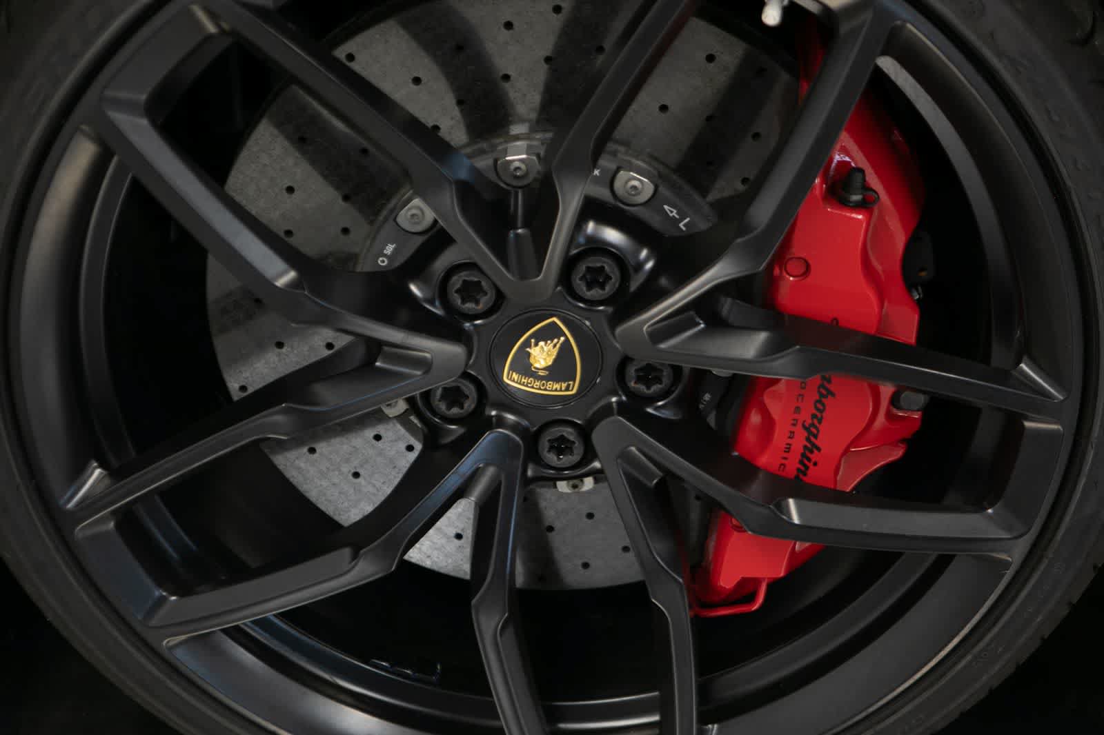 Used 2015 Lamborghini Huracan LP 610-4 AWD/4WD image 11