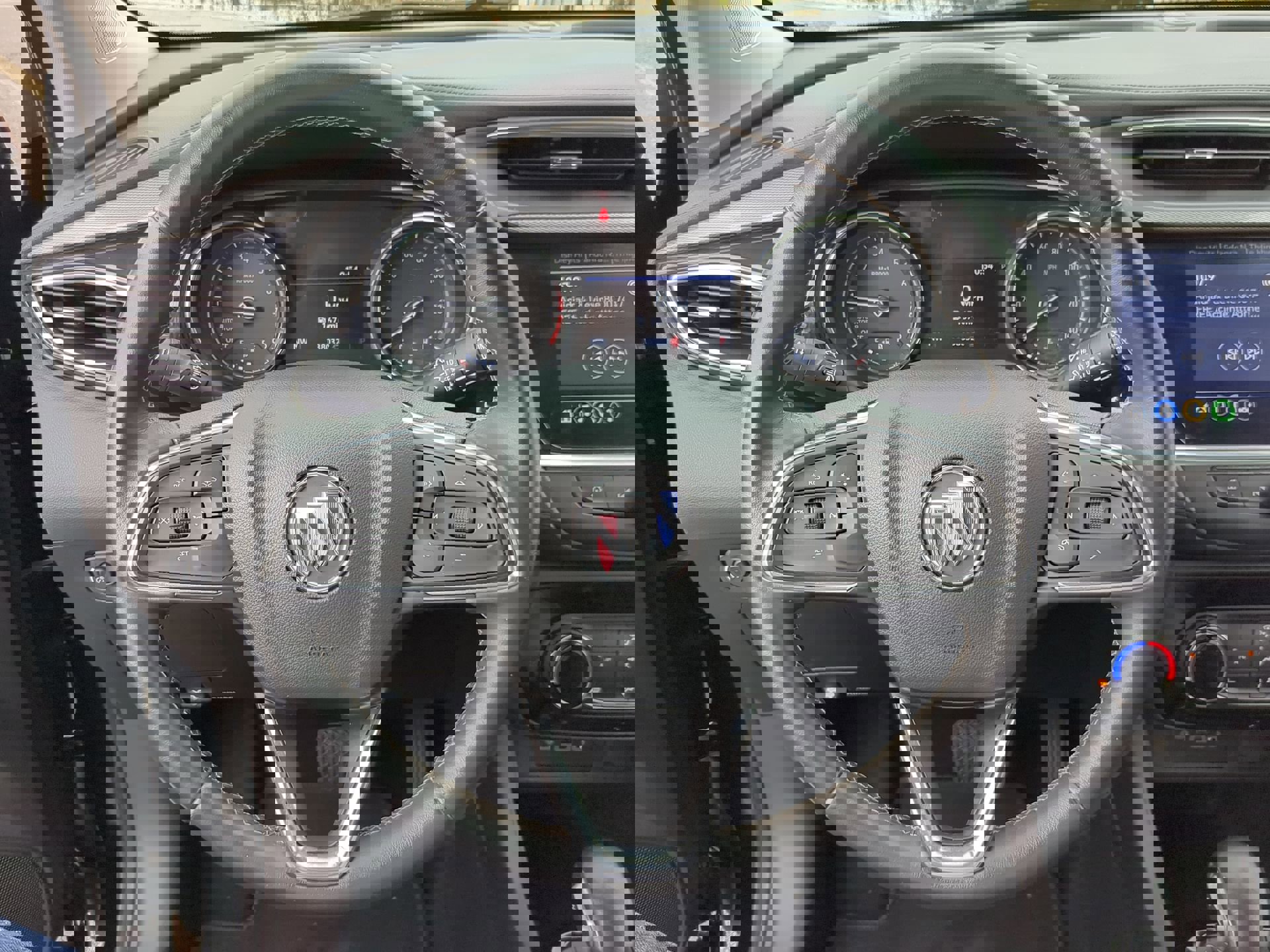 Used 2023 Buick Encore GX Preferred w/ Cold Weather Comfort Package image 29