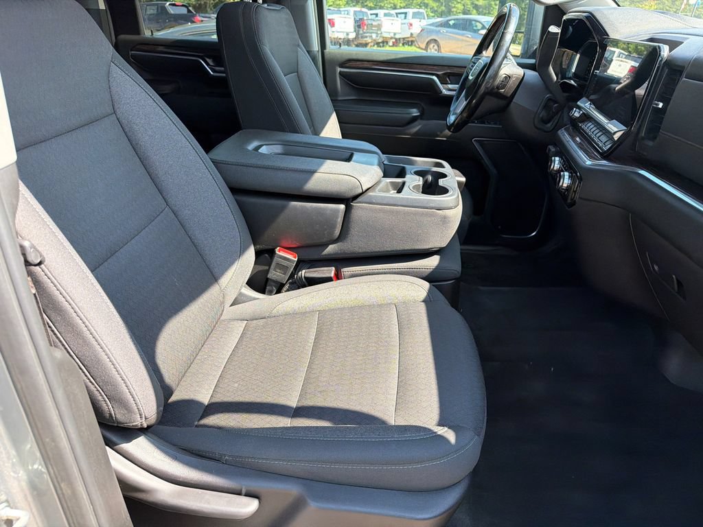 Used 2024 GMC Sierra 2500 SLE AWD/4WD image 13