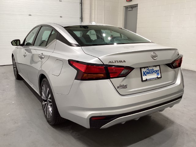 Used 2024 Nissan Altima 2.5 SV FWD image 5