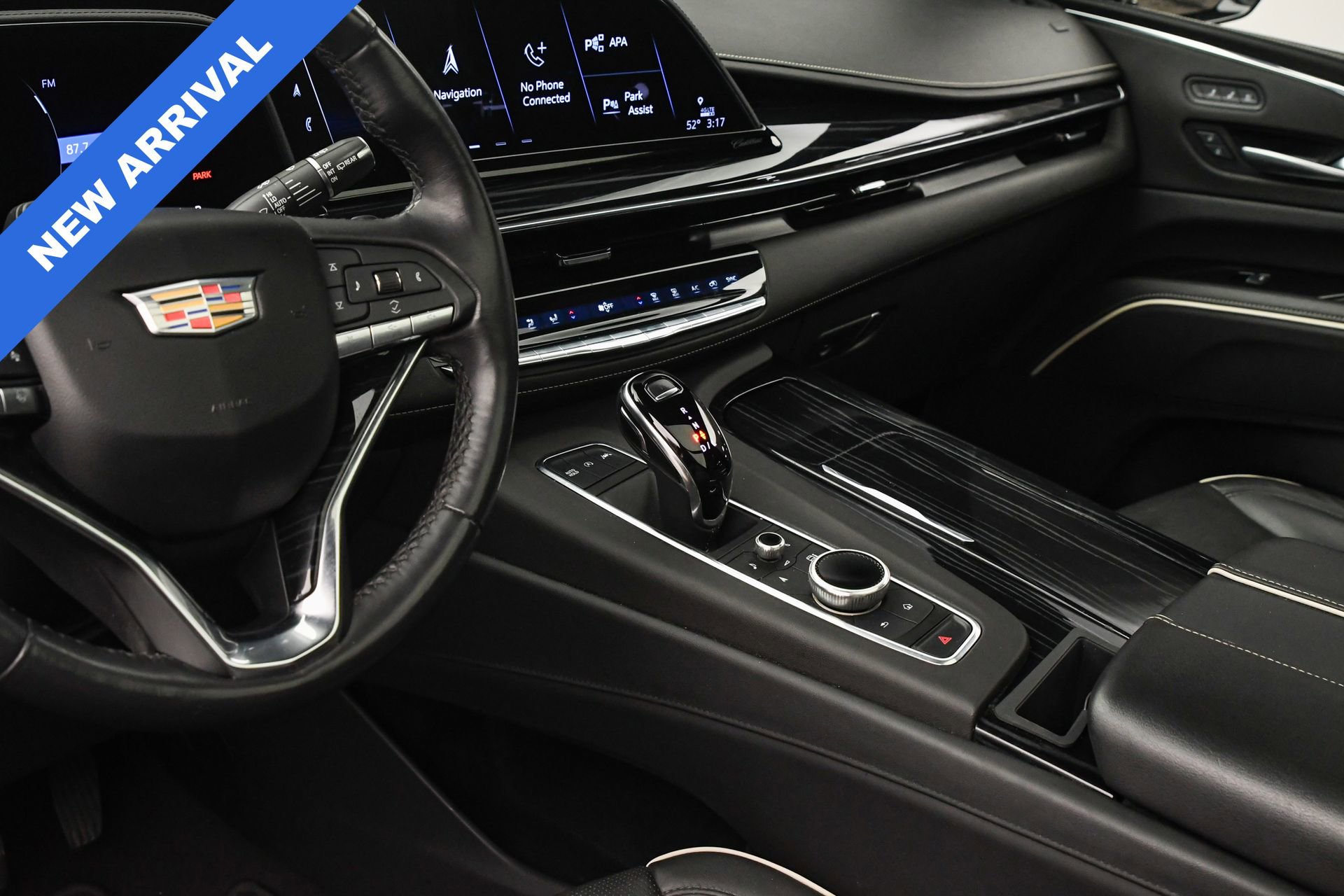 Used 2024 Cadillac Escalade Sport image 41