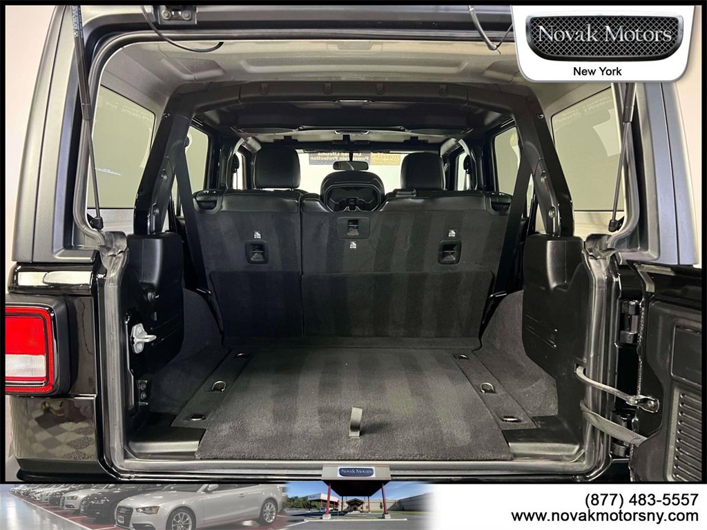 Used 2023 Jeep Wrangler Sport S image 12