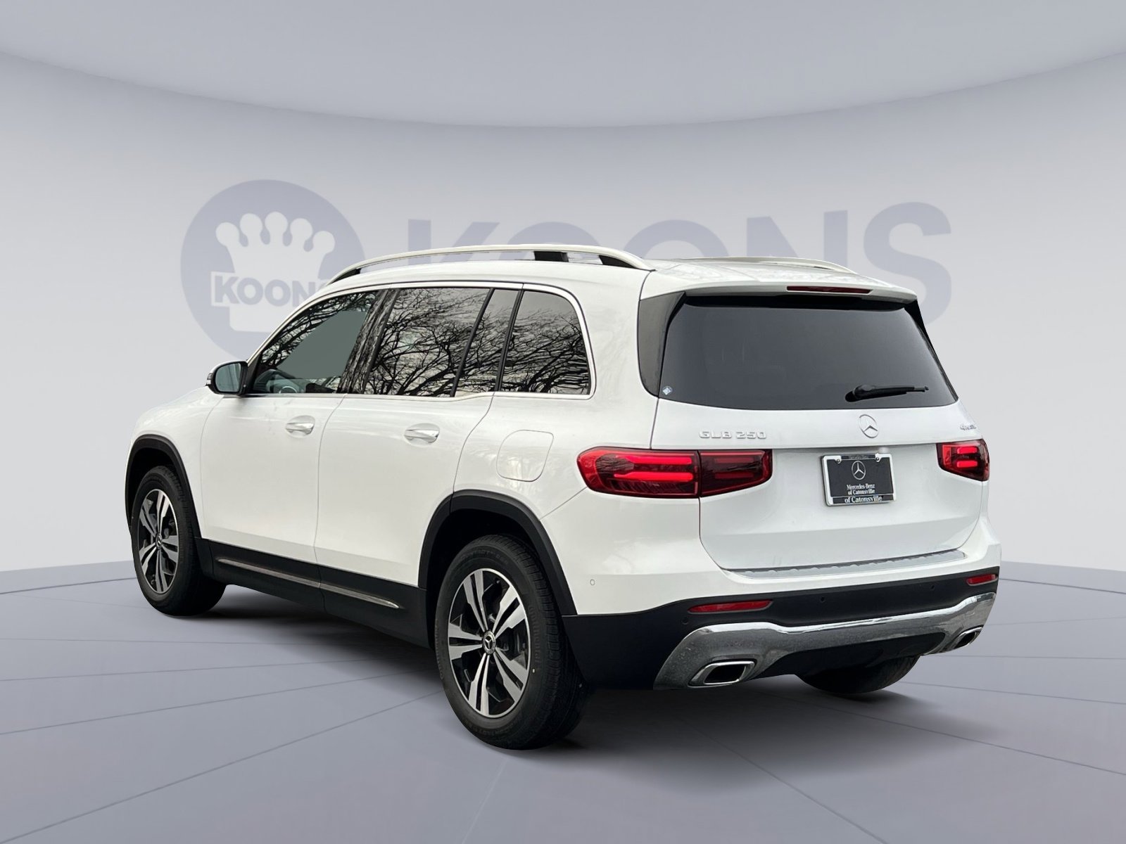 New 2026 Mercedes-Benz GLB 250 4MATIC image 4