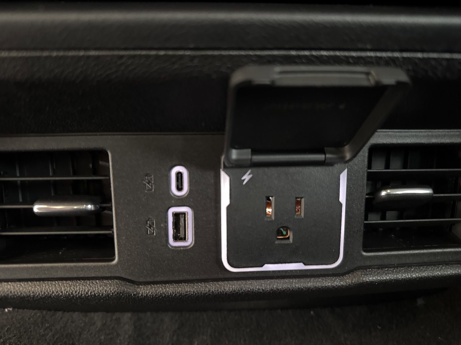 New 2026 Chevrolet Silverado 1500 LT image 14