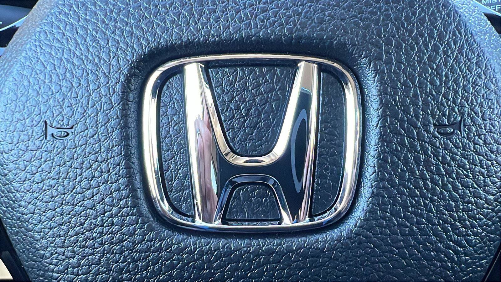 New 2025 Honda Pilot Touring image 34