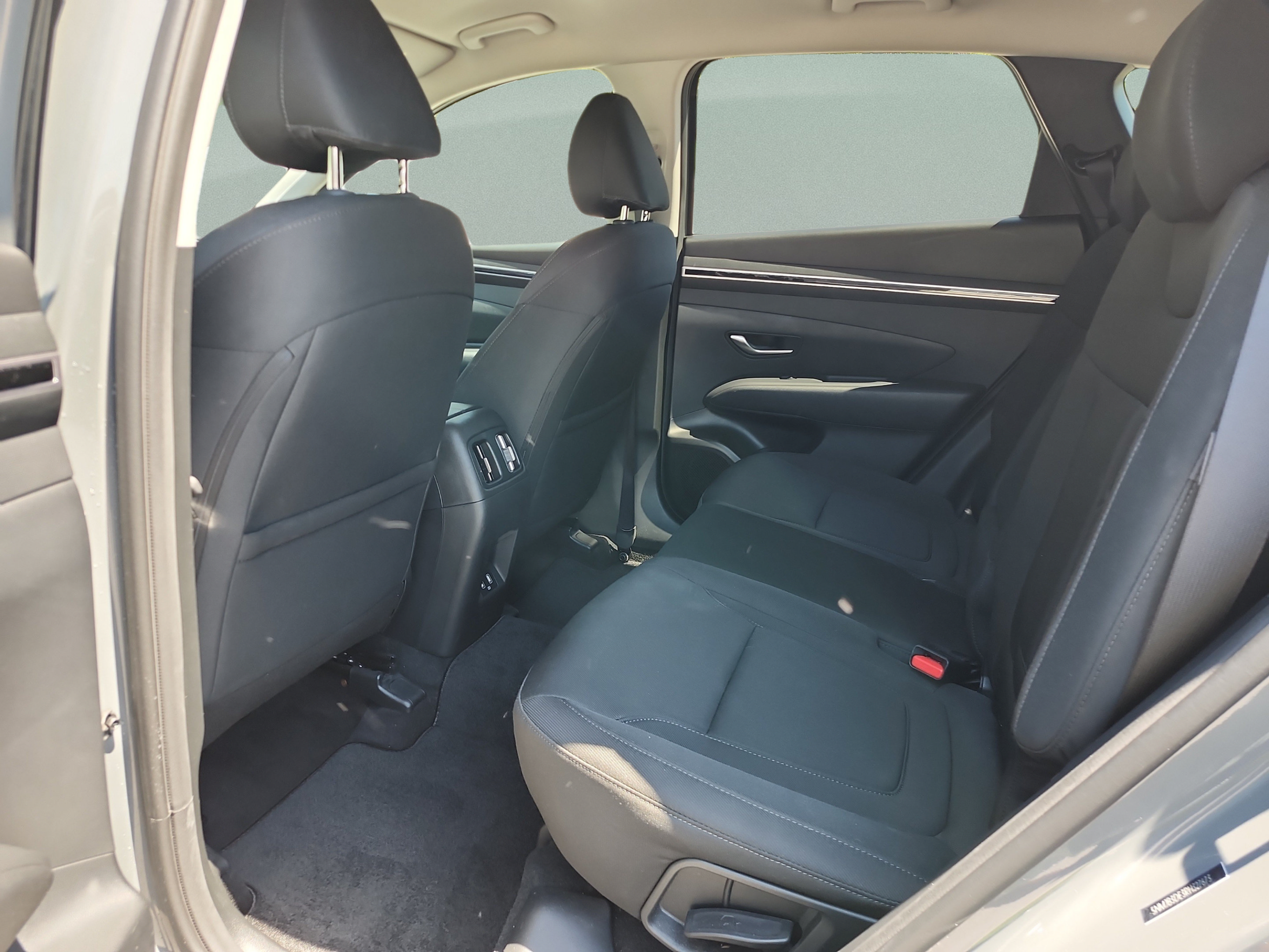 Certified 2024 Hyundai Tucson SEL FWD image 17