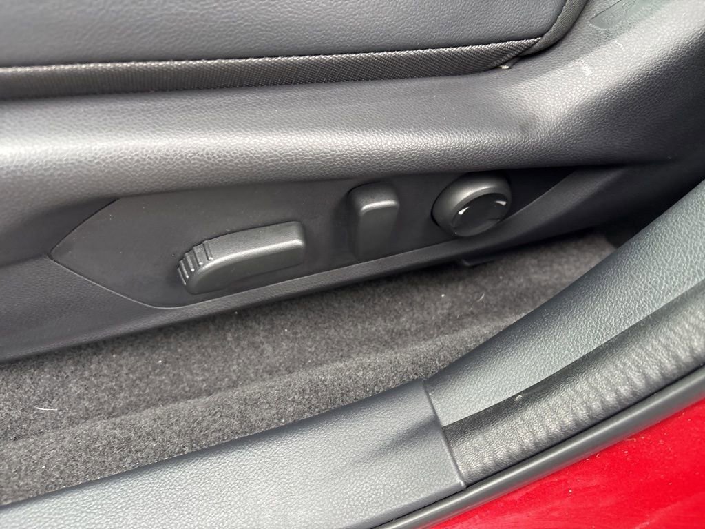 Certified 2026 Subaru Crosstrek 2.5i Limited image 19