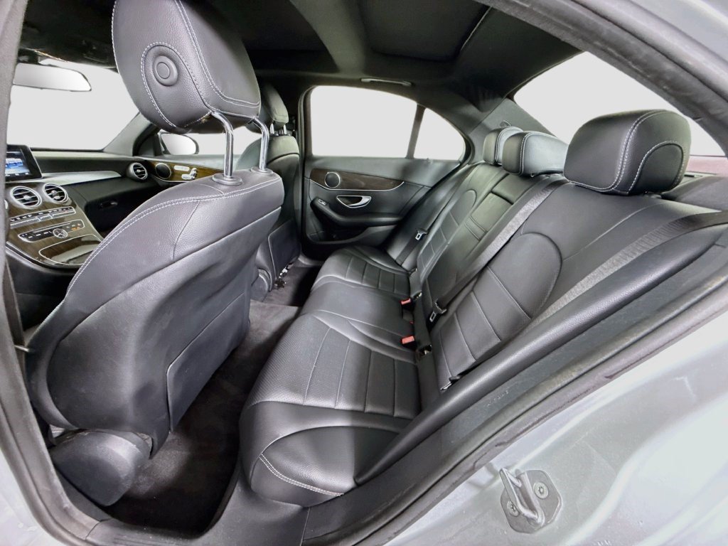 Used 2018 Mercedes-Benz C 300 Sedan w/ Premium Package image 24