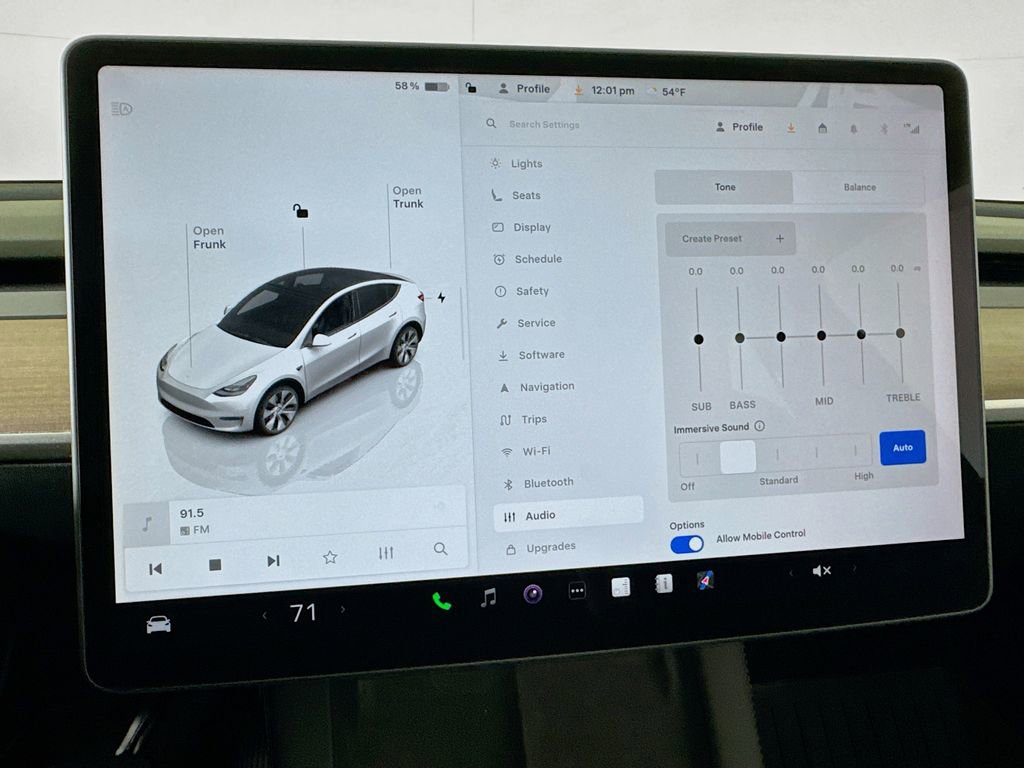 Used 2023 Tesla Model Y Long Range AWD/4WD image 54