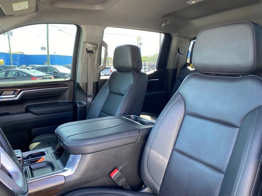 Used 2025 GMC Sierra 1500 SLT w/ SLT Premium Plus Package AWD/4WD image 12