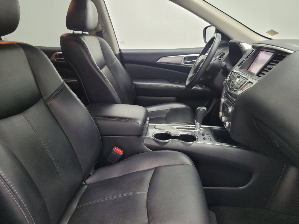 Used 2019 Nissan Pathfinder SL image 21