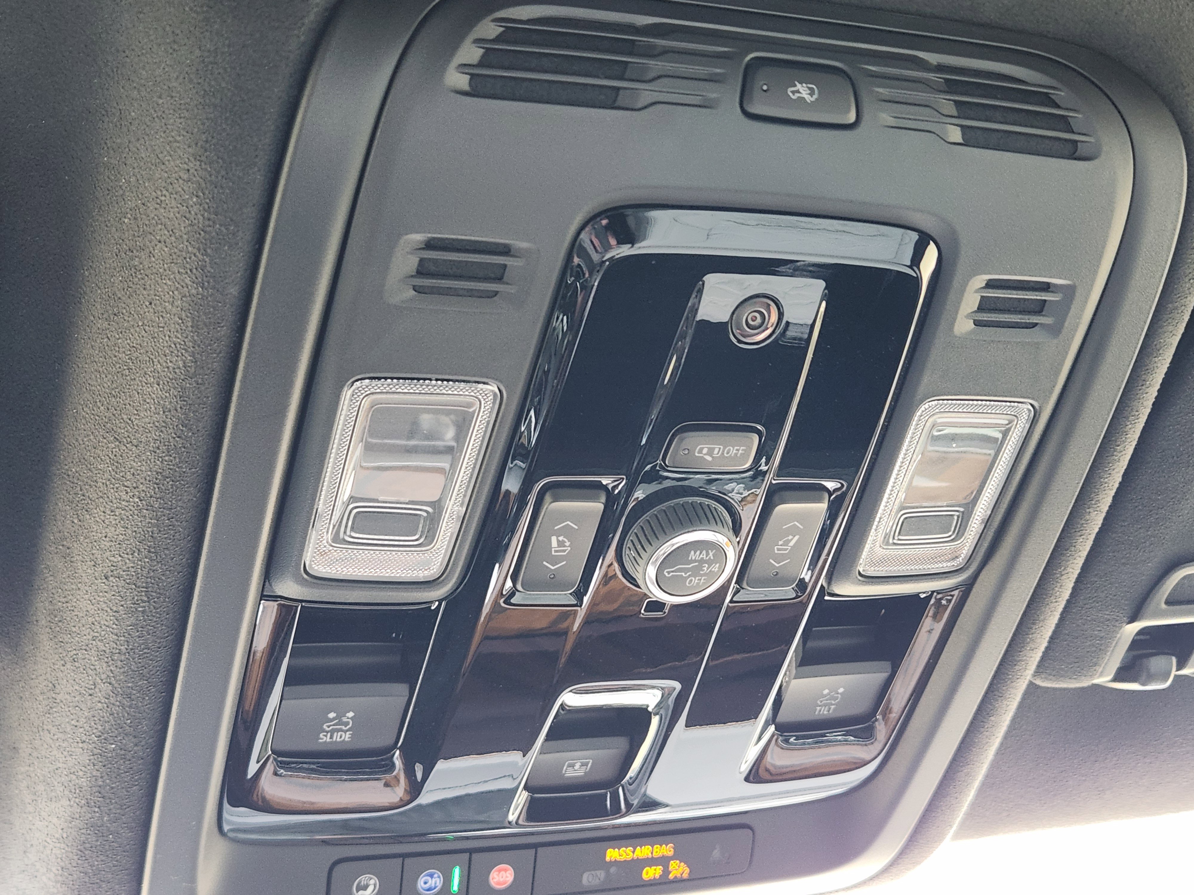 Used 2025 Cadillac Escalade Sport Platinum w/ LPO, Floor Liner Package image 22