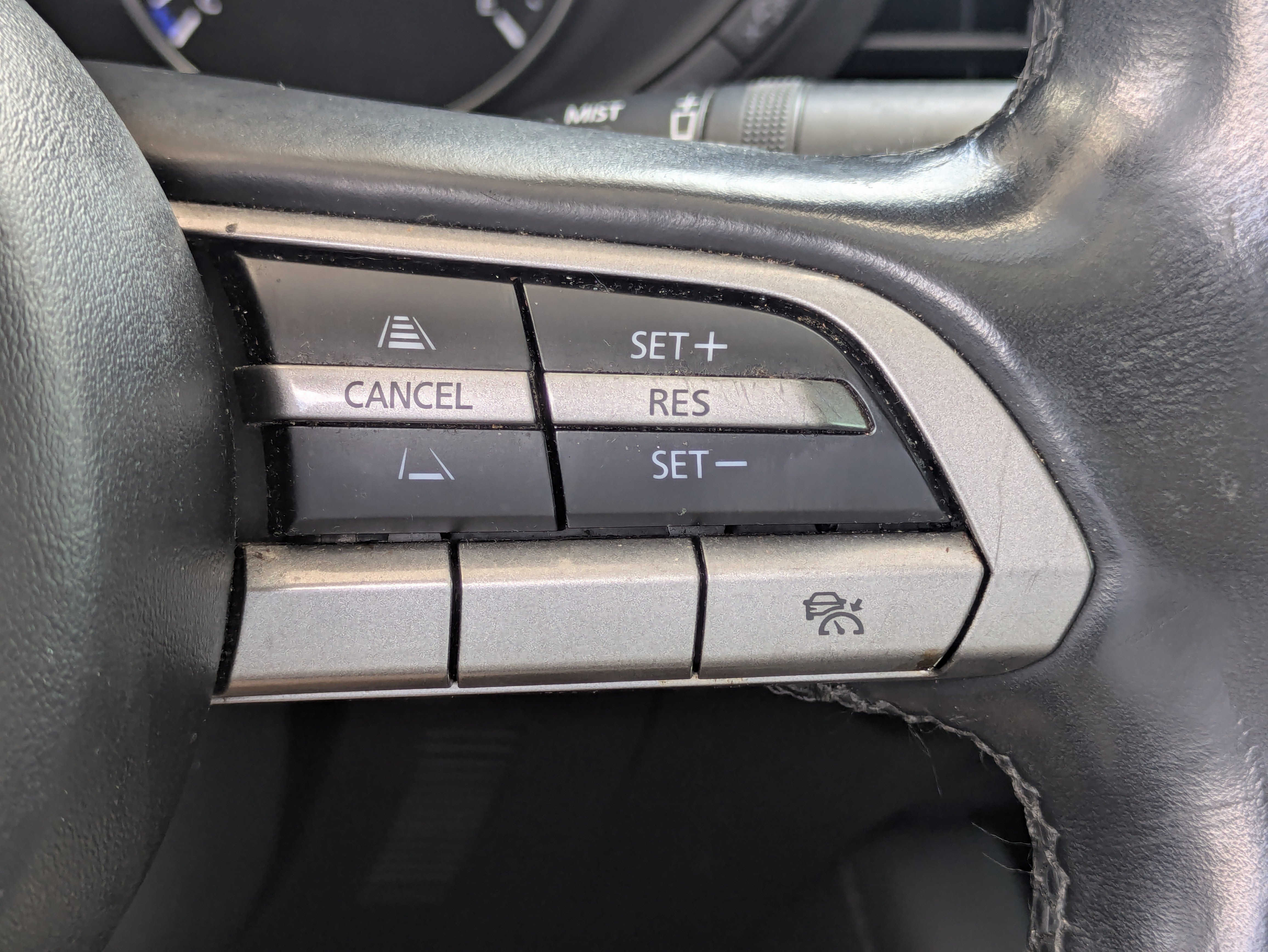 Used 2021 MAZDA MAZDA3 s FWD image 18