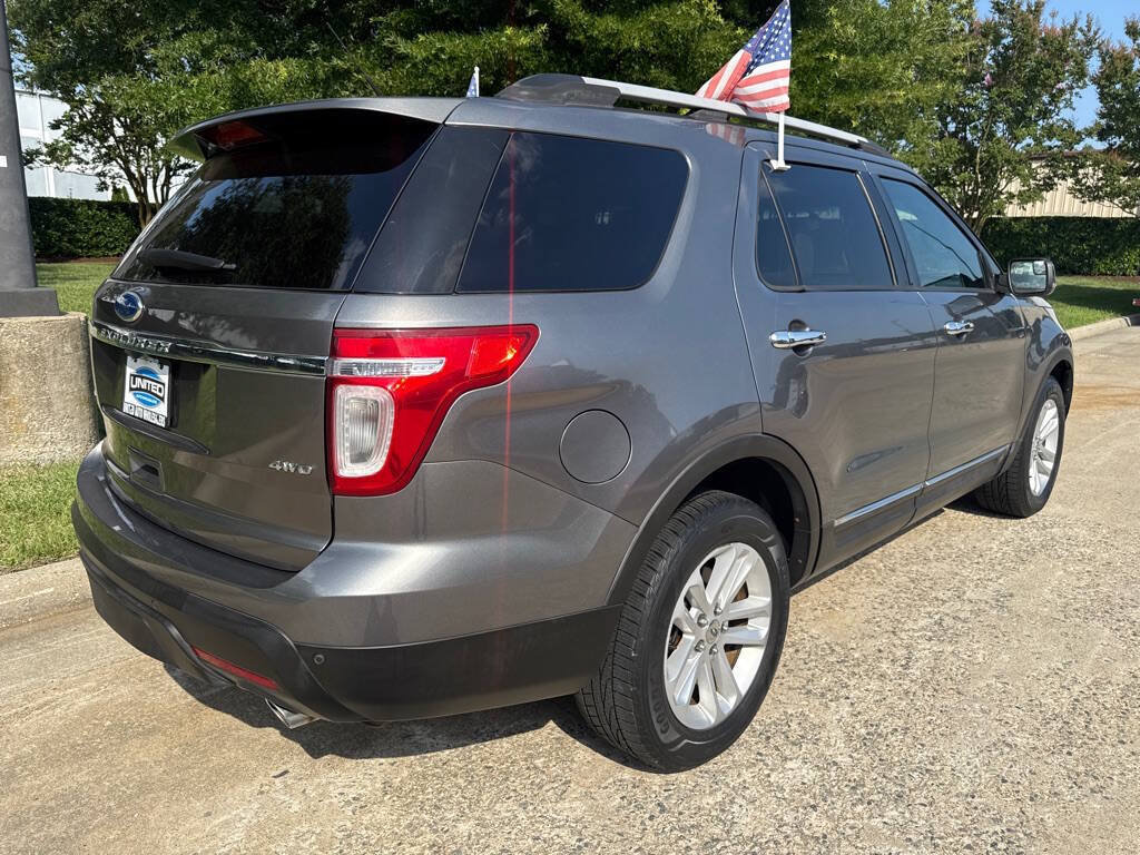 Used 2011 Ford Explorer XLT w/ 202A Rapid Spec Order Code AWD/4WD image 3