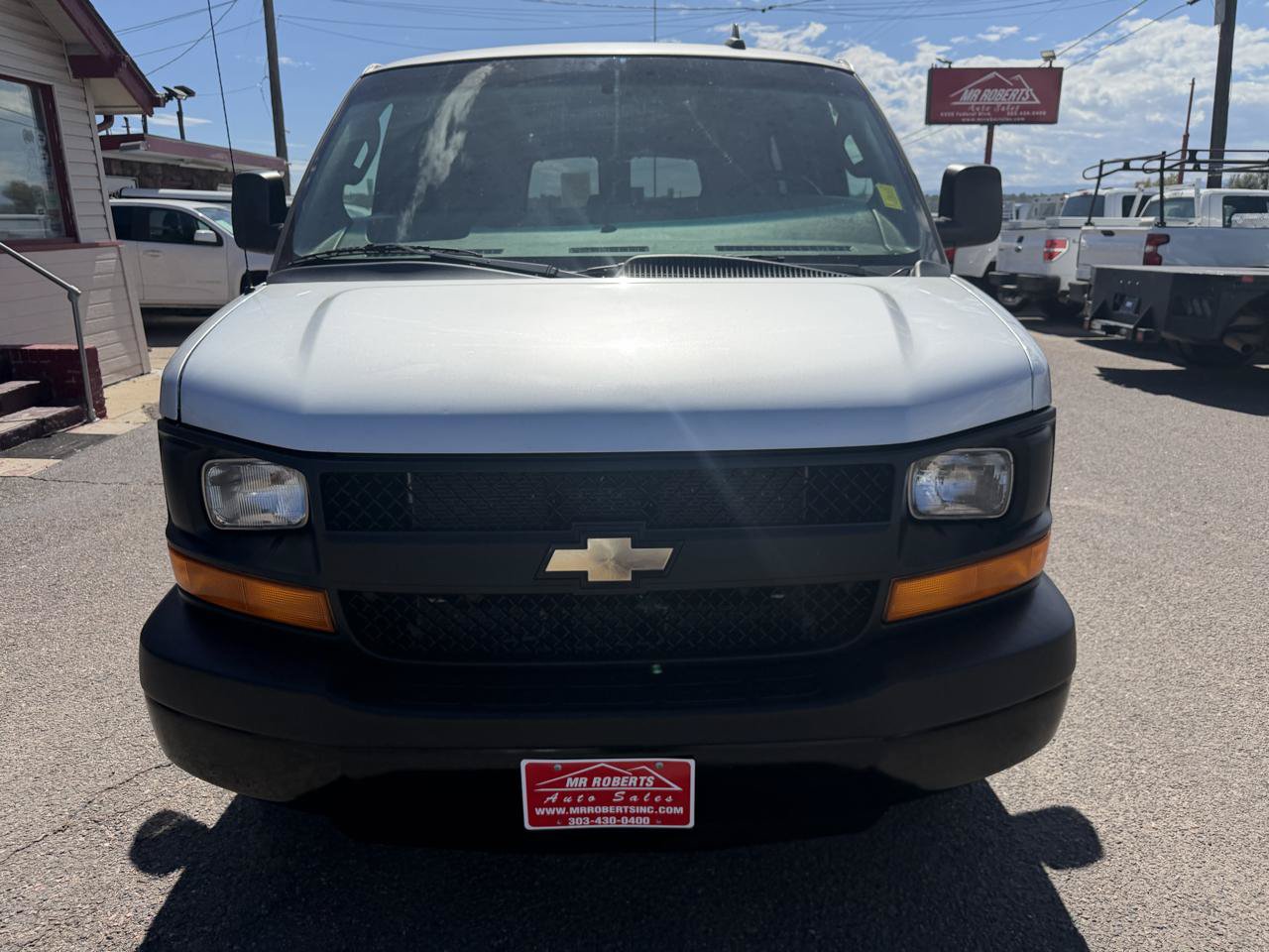 Used 2016 Chevrolet Express 2500 LS RWD image 3