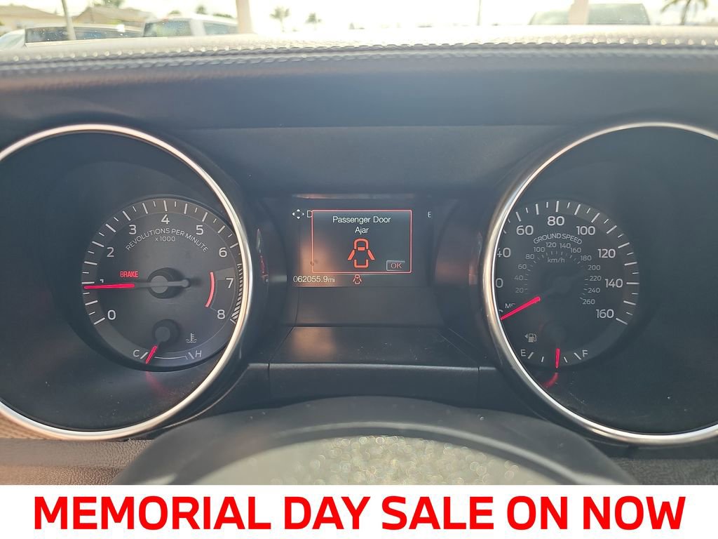 Used 2022 Ford Mustang Coupe RWD image 18
