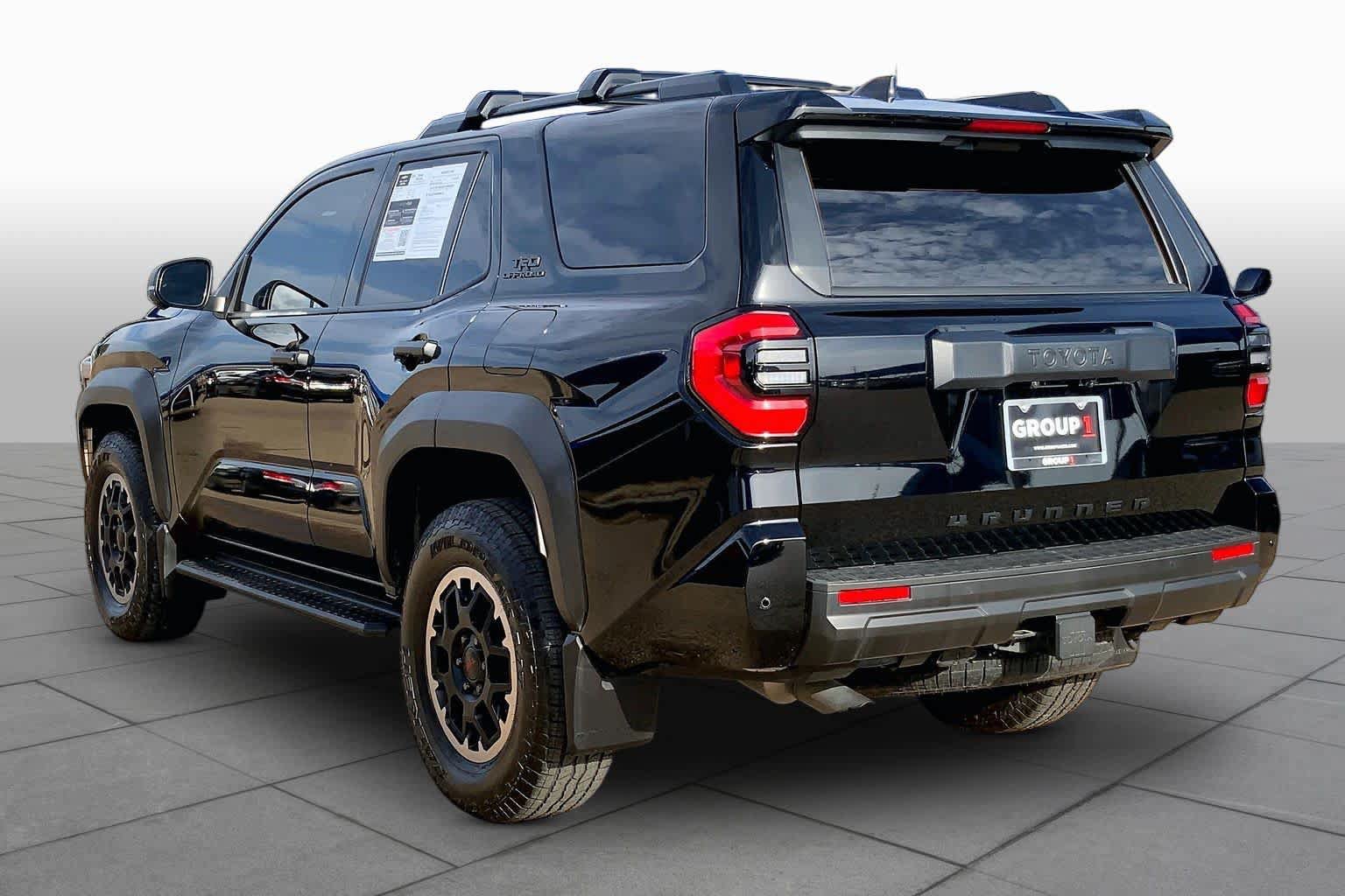 Used 2025 Toyota 4Runner TRD Off-Road Premium w/ Tow Technology Package AWD/4WD image 12