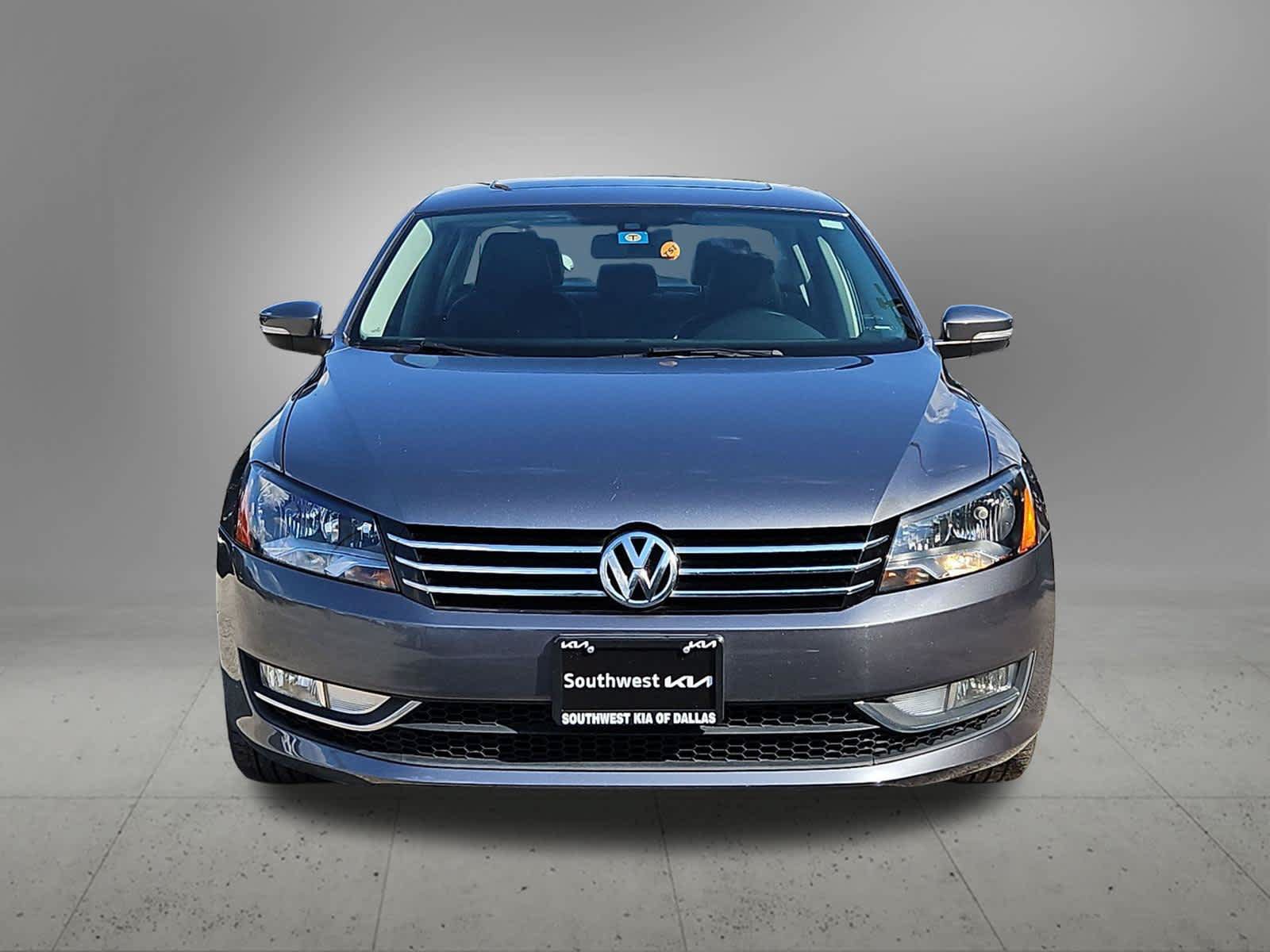 Used 2015 Volkswagen Passat 1.8T SE FWD image 7