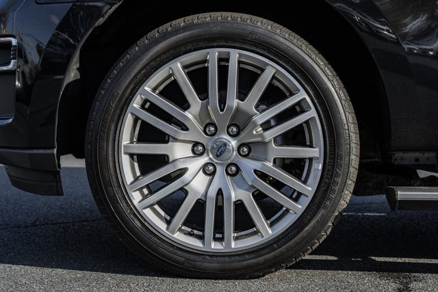 Used 2023 Ford Expedition Max Limited image 21