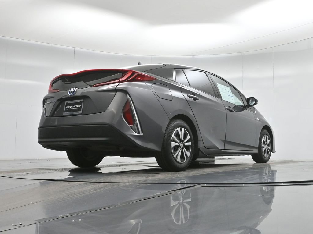 Used 2018 Toyota Prius Prime Plus image 46