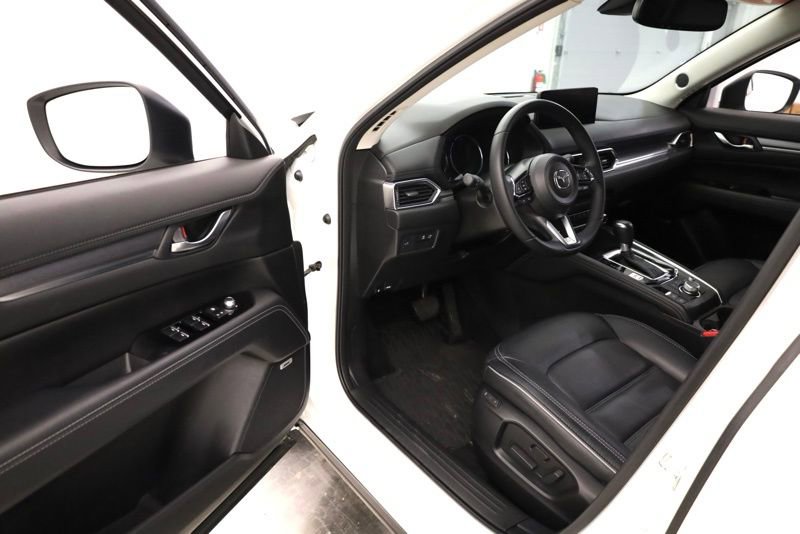 Used 2024 MAZDA CX-5 AWD 2.5 S w/ Premium Package image 9