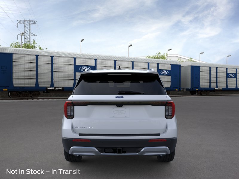 New 2026 Ford Explorer Platinum RWD image 5