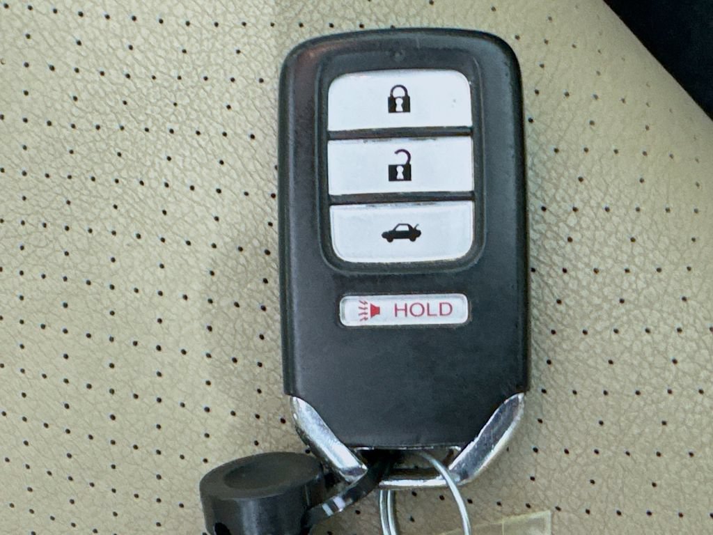 Used 2013 Honda Accord EX-L image 37