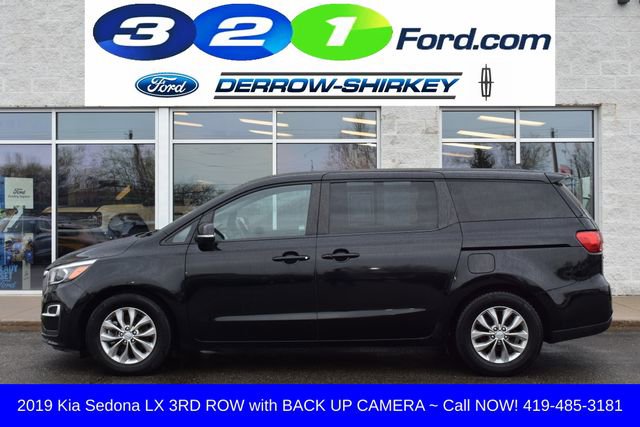 Used 2019 Kia Sedona LX FWD image 2