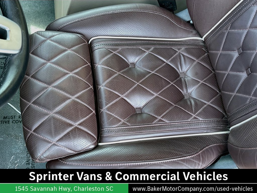 Used 2021 Mercedes-Benz Sprinter 2500 image 2