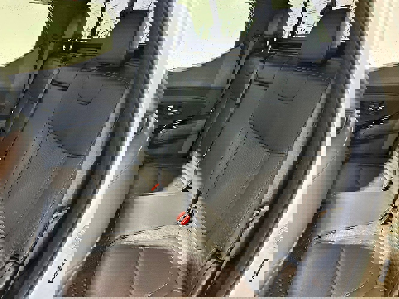 Used 2024 Hyundai Santa Cruz Limited image 27