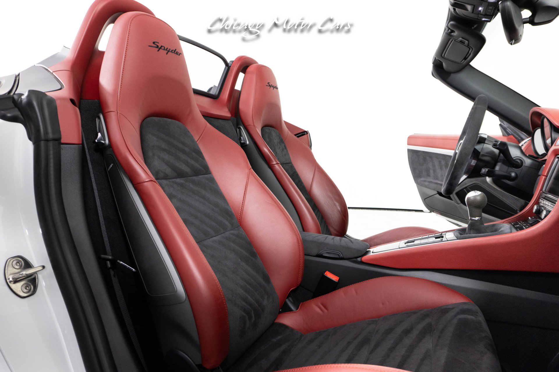 Used 2016 Porsche Boxster Spyder image 39