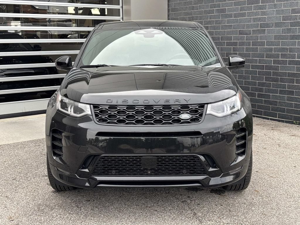 New 2026 Land Rover Discovery Sport Landmark AWD/4WD image 2
